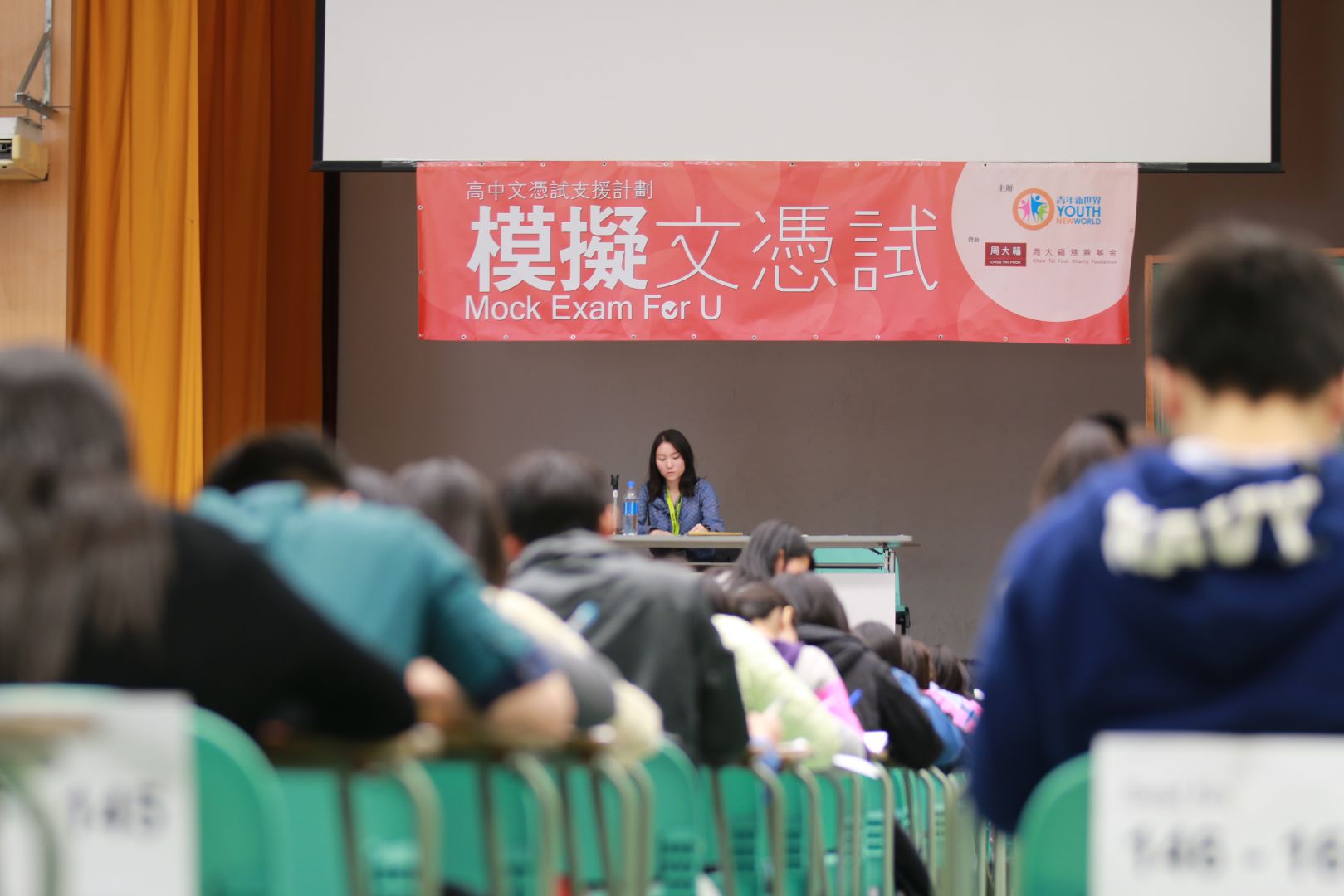 輪播圖片